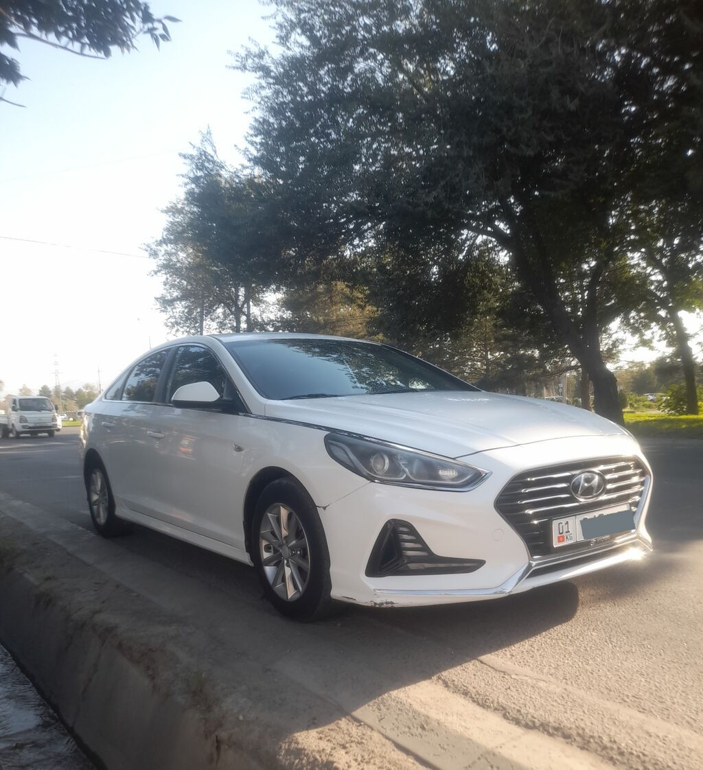 Hyundai Sonata: 2018 г., 2 л, Автомат, Бензин, Седан: фото 2