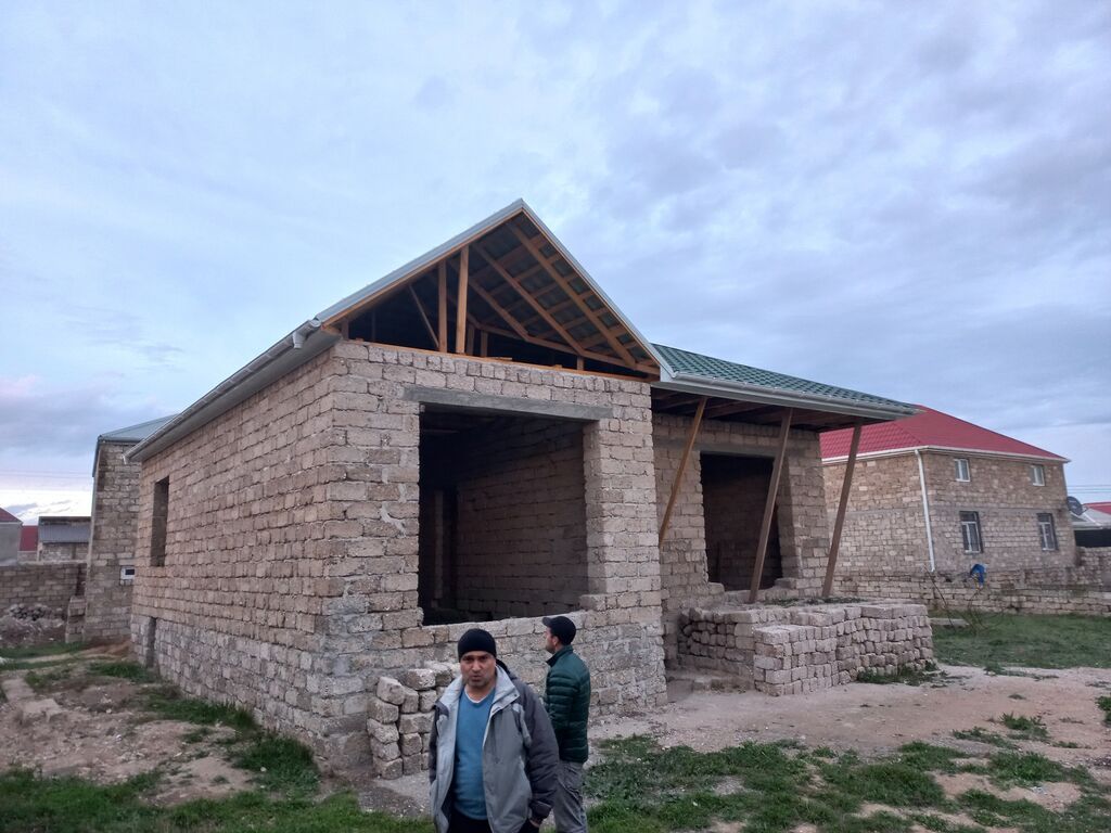 3 otaqlı, 130 kv. m, Kredit yoxdur, Təmirsiz