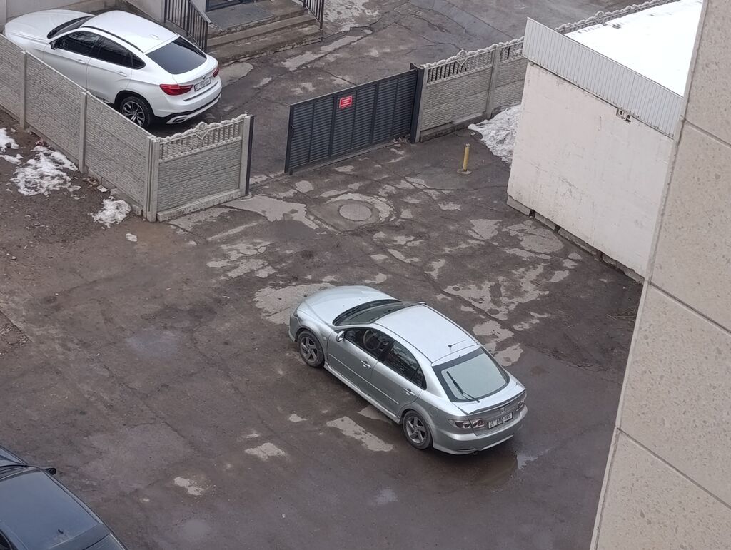 Mazda 6: 2003 г., 2 л, Бензин, Хэтчбэк: фото 1