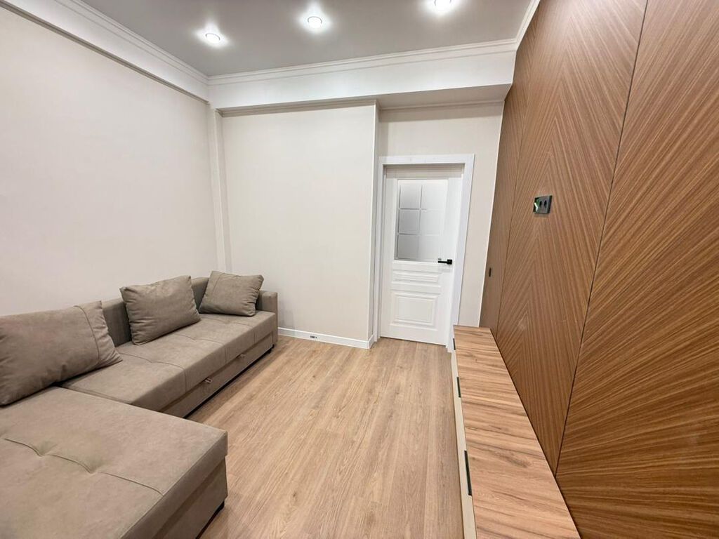 2 комнаты, 55 м², Элитка, Асанбай мкр Элитка, 13 этаж, Свежий ремонт: фото 2