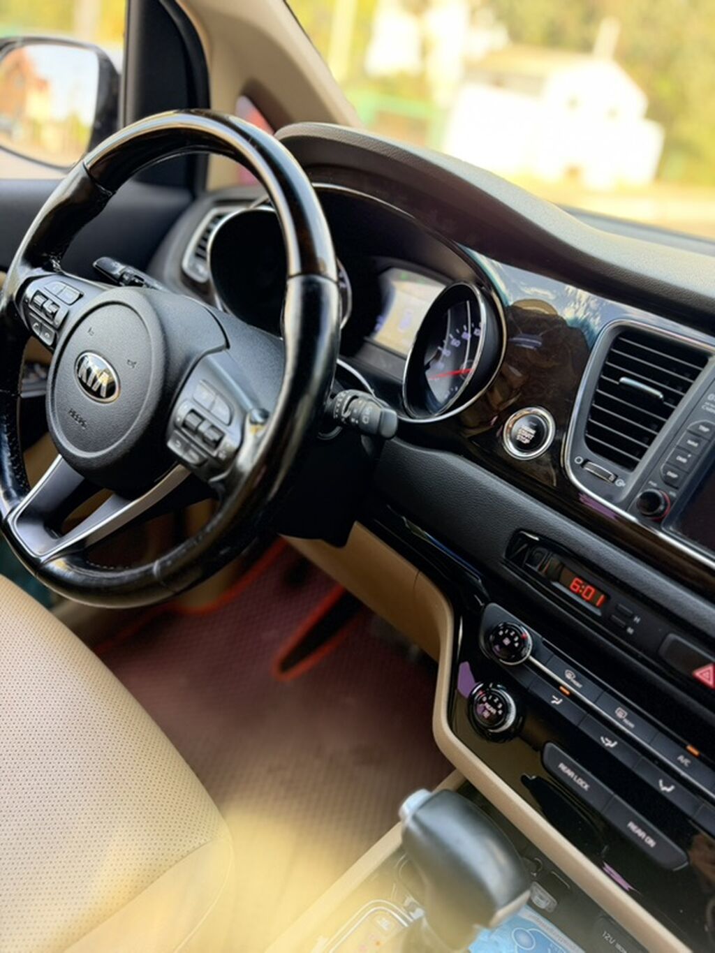 Kia Carnival: 2019 г., 2.2 л, Автомат, Дизель, Минивэн: фото 8