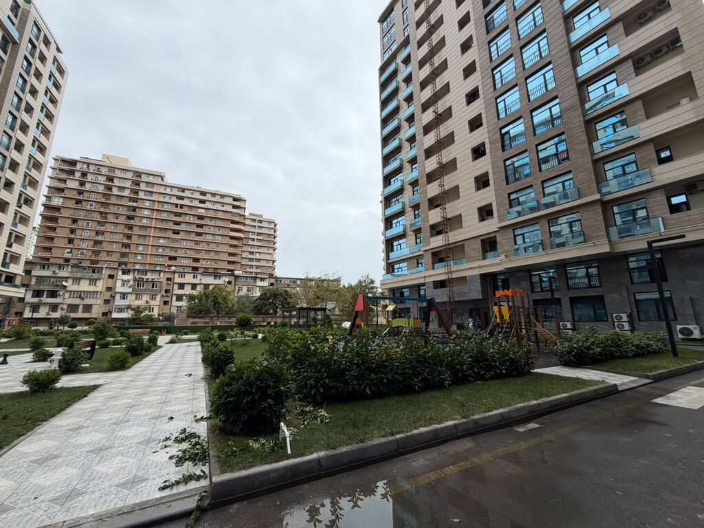 2 otaqlı, Yeni tikili, 111 kv. m