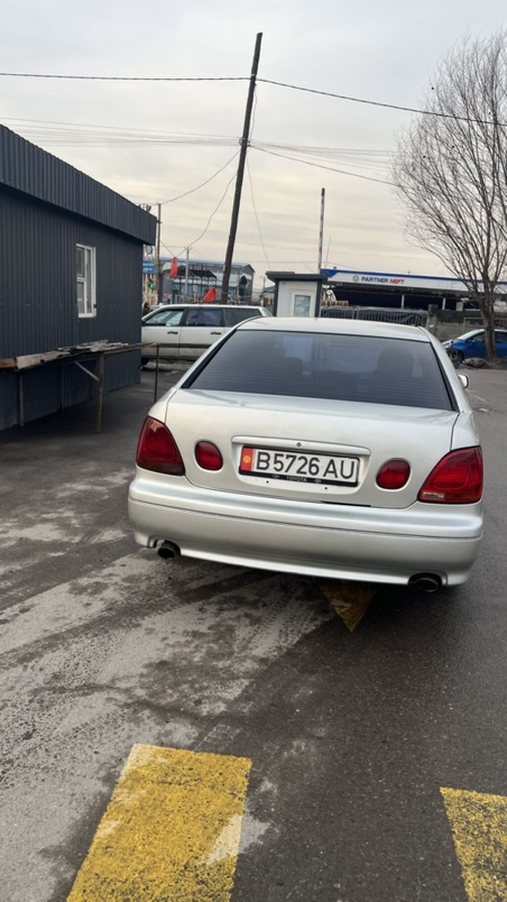 Toyota Aristo: 2002 г., 0.3 л, Автомат, Бензин, Седан: фото 2
