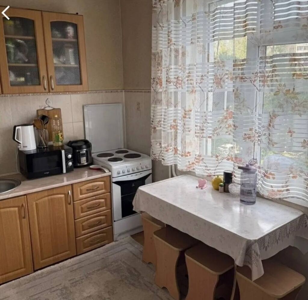 1 комната, 35 м², 11 мкр 105 серия, 4 этаж, Косметический ремонт: фото 3