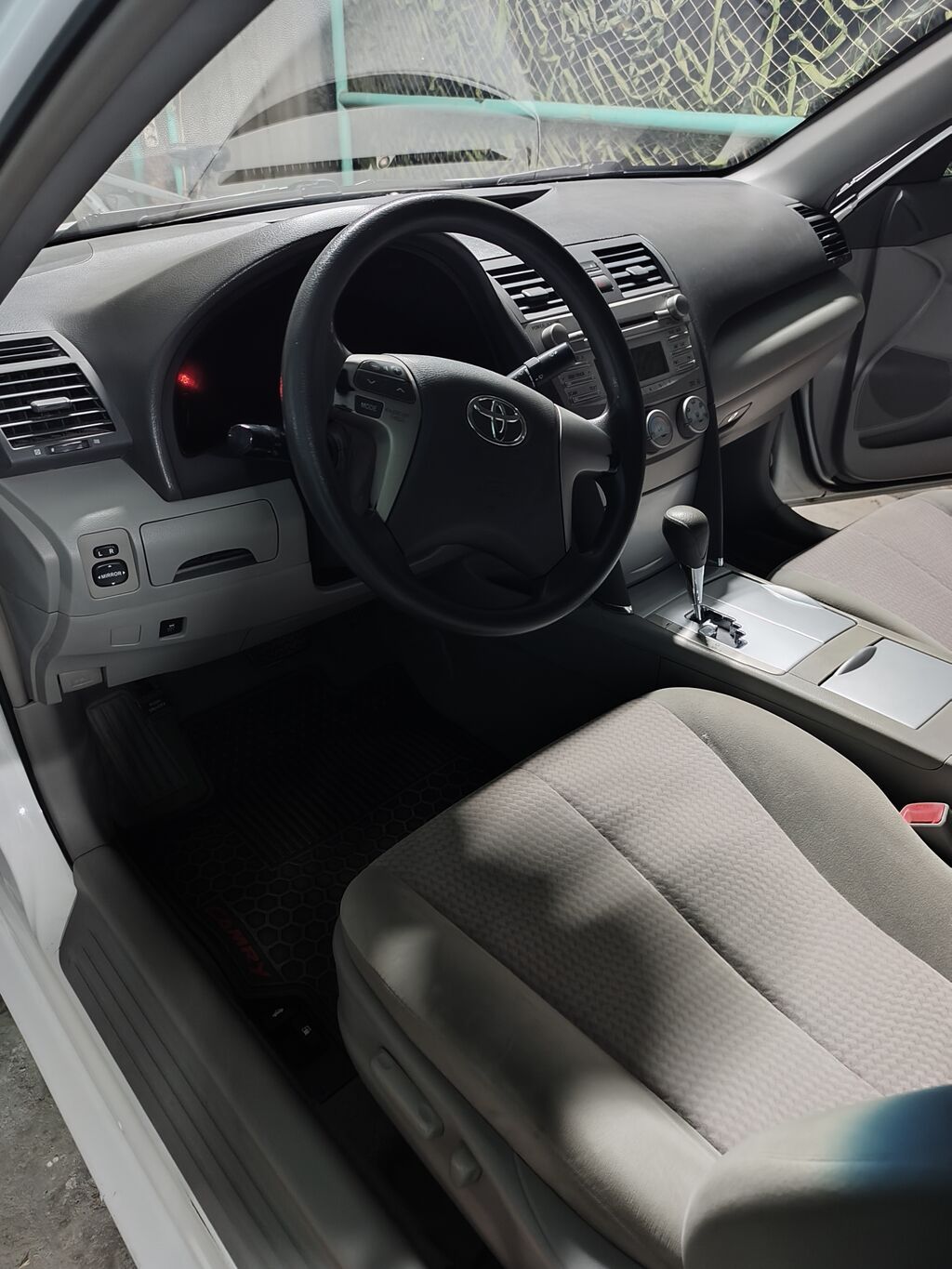 Toyota Camry: 2010 г., 2.5 л, Автомат, Бензин, Седан: фото 6