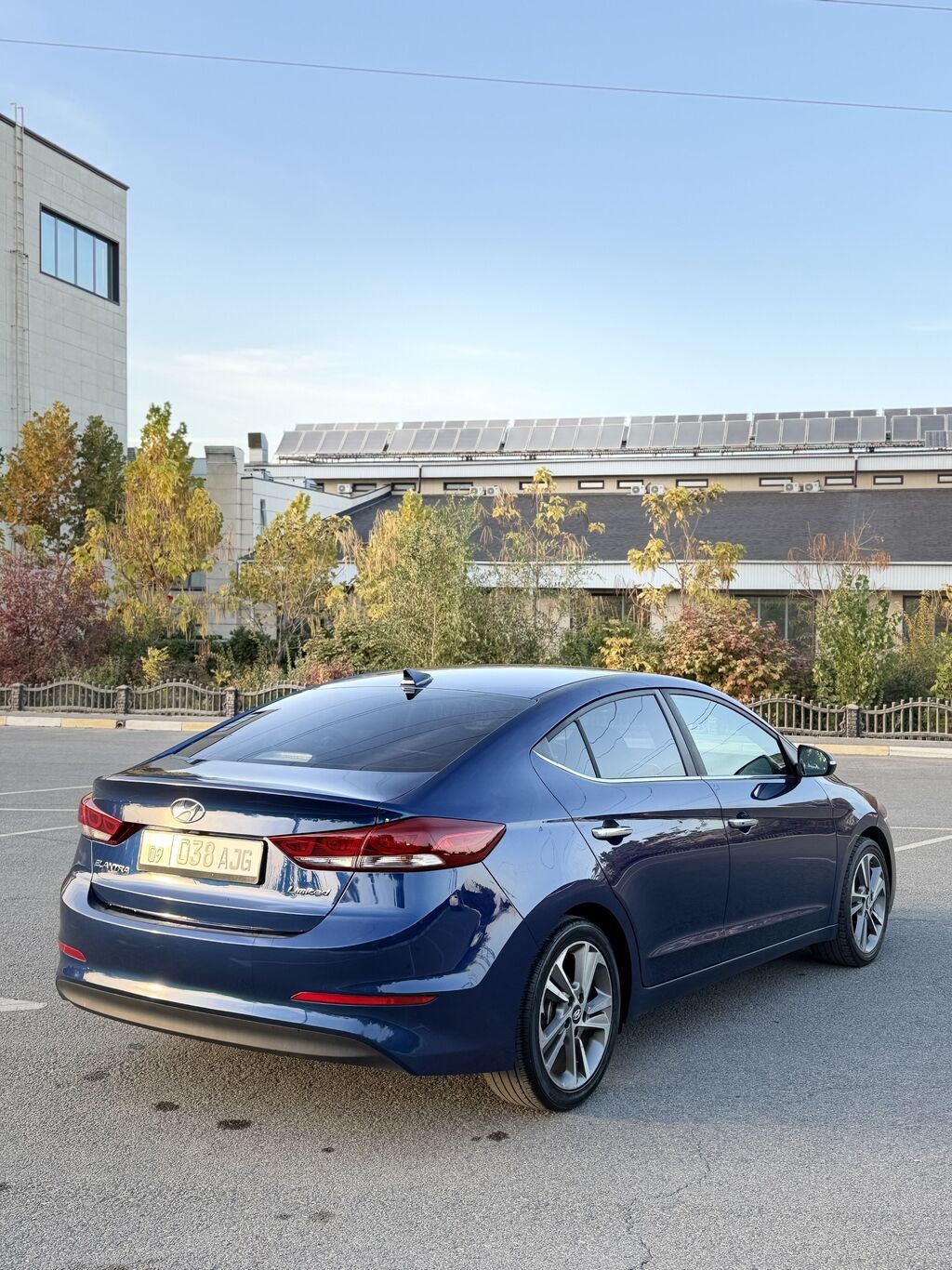 Hyundai Elantra: 2016 г., 2 л, Автомат, Бензин, Седан: фото 5