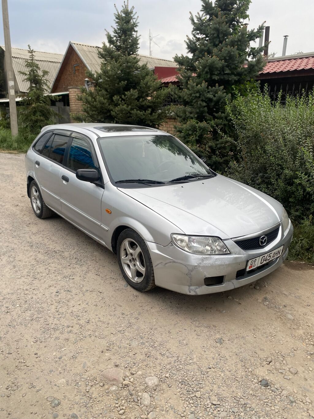 Mazda 323: 2003 г., Механика, Дизель, Хэтчбэк: фото 4