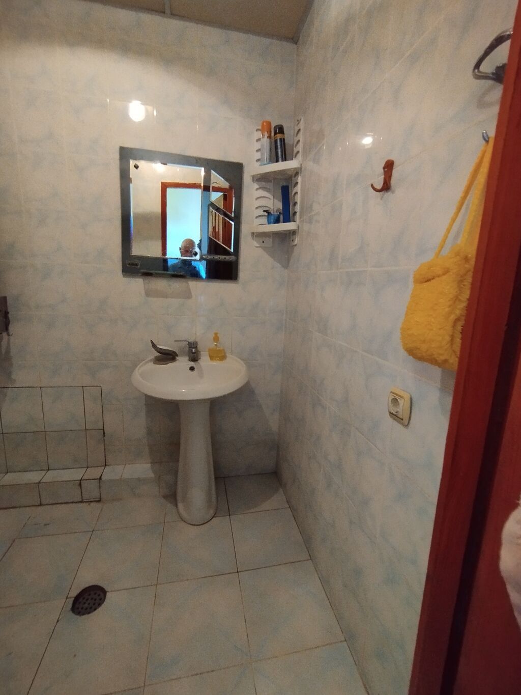 Saray, 3 otaqlı, Köhnə tikili, 67 kv. m