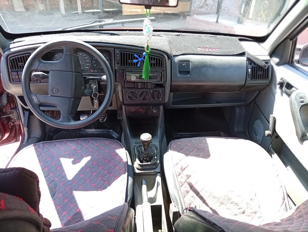 Volkswagen Passat B3 Variant, 1992 г., 1.8 л, механика: фото 2
