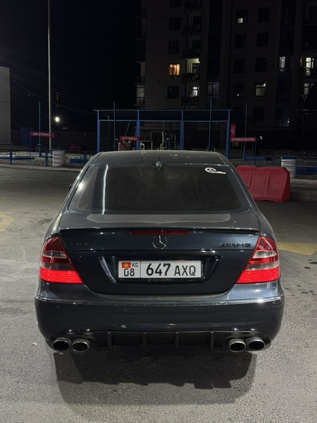 Mercedes-Benz E-Class: 2002 г., 5 л, Автомат, Бензин, Седан: фото 3