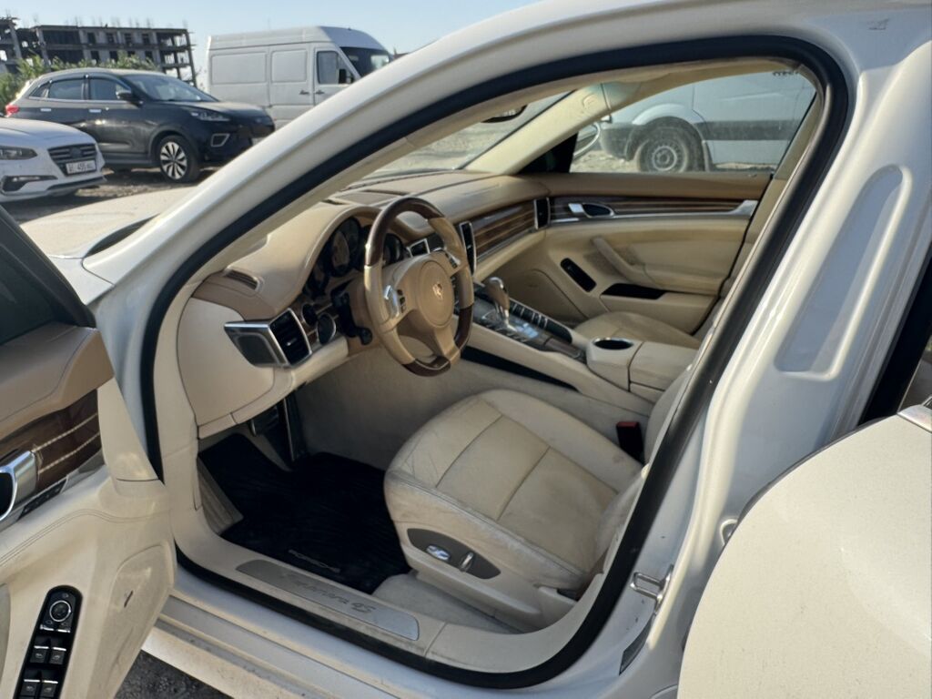 Porsche Panamera S: 2011 г., 4.8 л, Автомат, Бензин, Лифтбек: фото 5