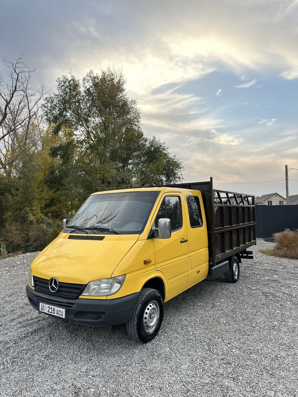 Mercedes-Benz Спринтер: 2002 г., 2.2 л, Механика, Дизель, Бус: фото 3