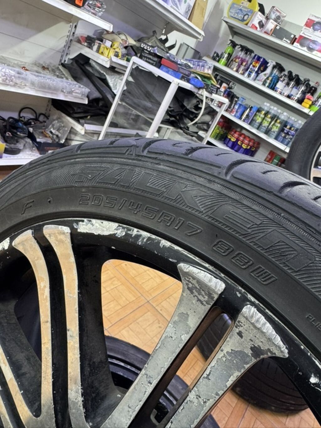 Колеса в сборе 205 / 45 / R 17, Лето, Б/у, Комплект, Легковые, Литые, отверстий - 4: фото 3