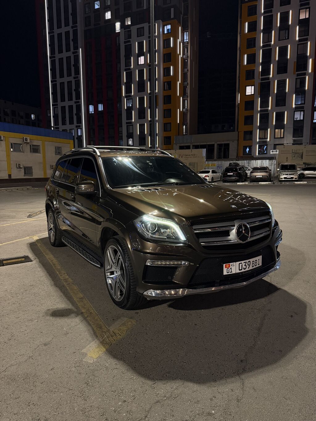 Mercedes-Benz GL-Class: 2013 г., 4.7 л, Автомат, Бензин, Внедорожник: фото 2