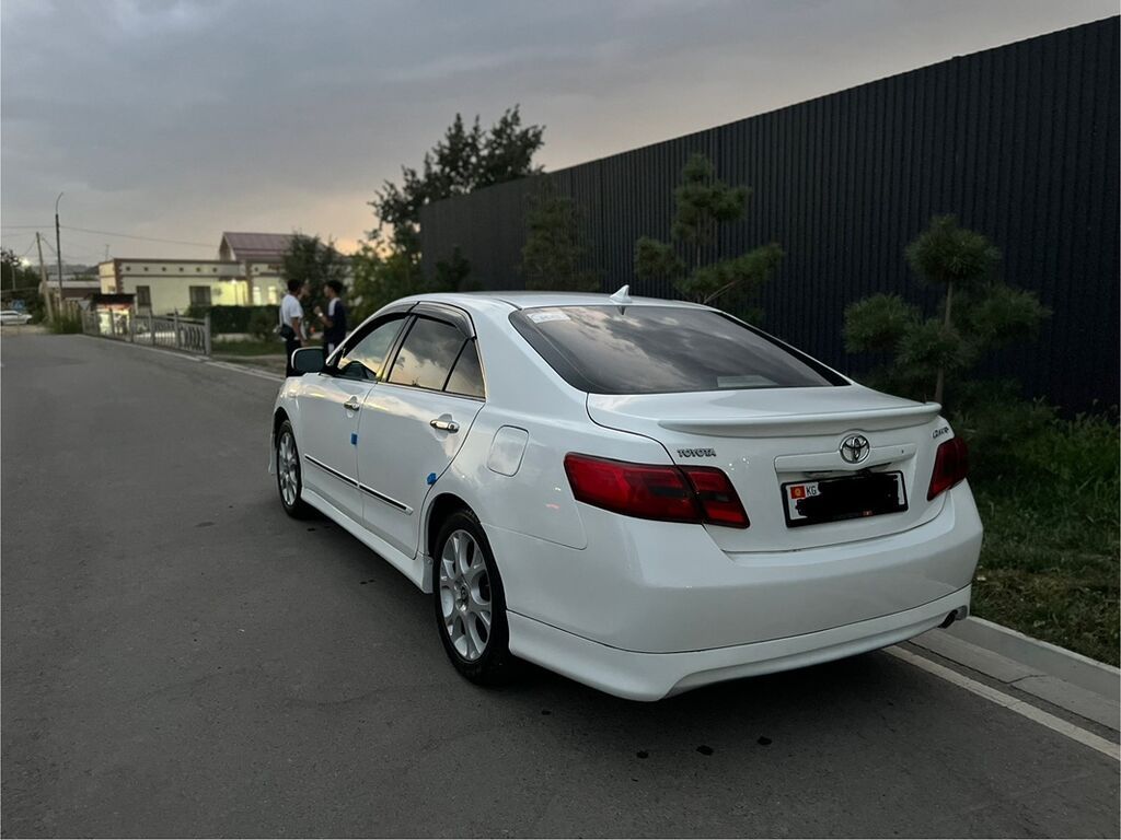 Toyota Camry: 2010 г., 2.4 л, Автомат, Бензин, Седан: фото 3