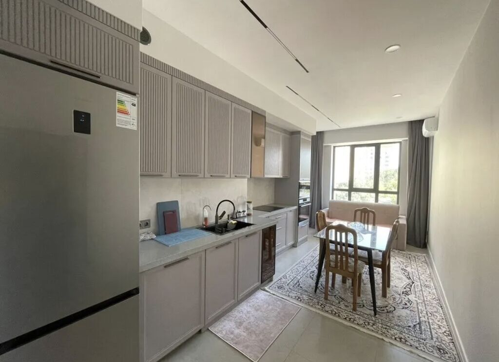 For rent 1 bedroom apartment in the "Golden Square" area. 184 Sydykov: фото 4