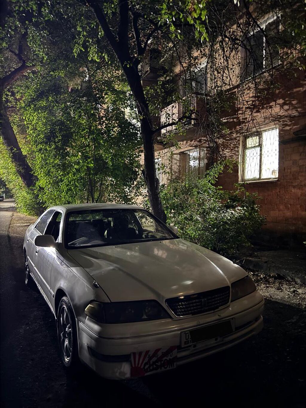 Toyota Mark II: 2000 г., 2 л, Автомат, Бензин, Седан: фото 4
