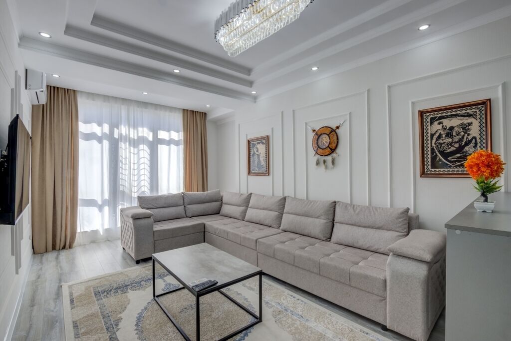 Шикарная 2х комнатная квартира в элитном: Договорная Посуточная аренда ...