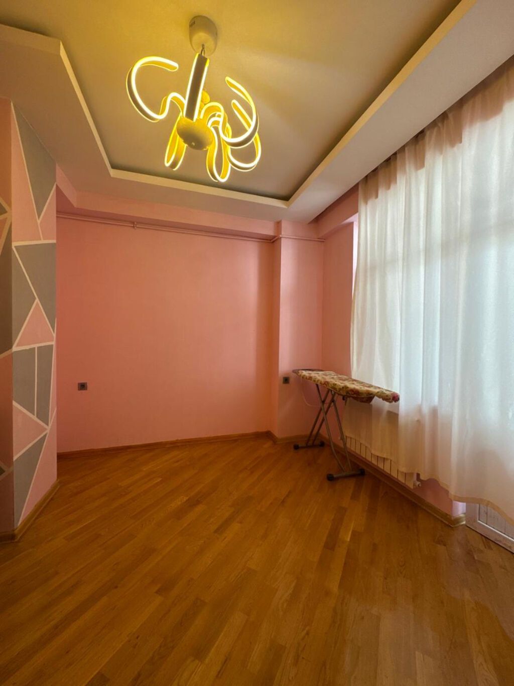 3 otaqlı, Yeni tikili, m. Həzi Aslanov, 95 kv. m