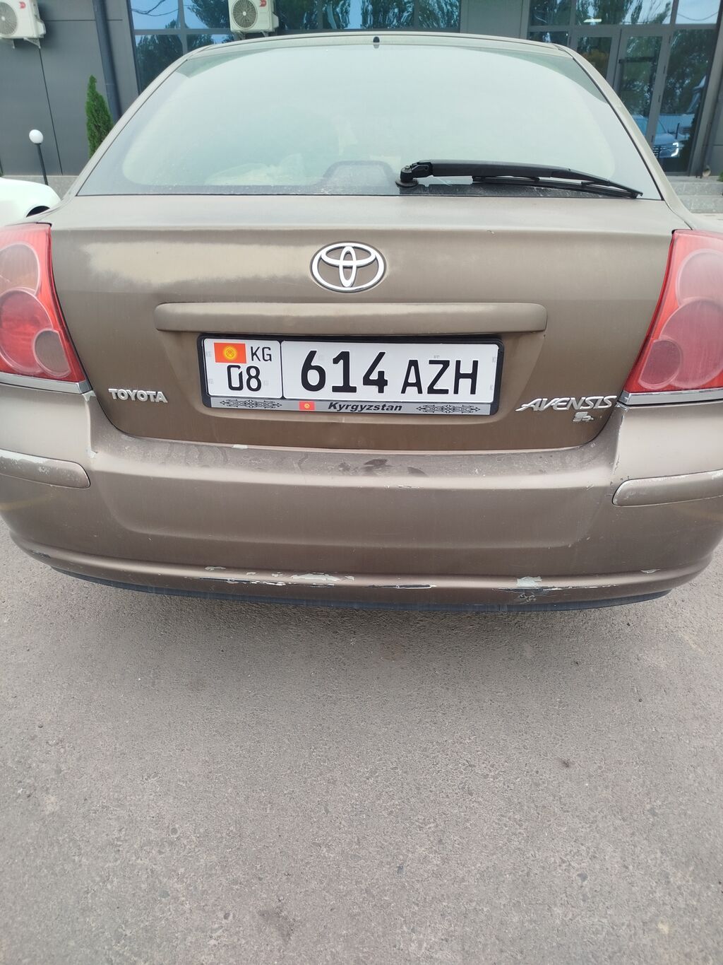 Toyota Avensis: 2003 г., 2 л, Автомат, Бензин, Седан: фото 8