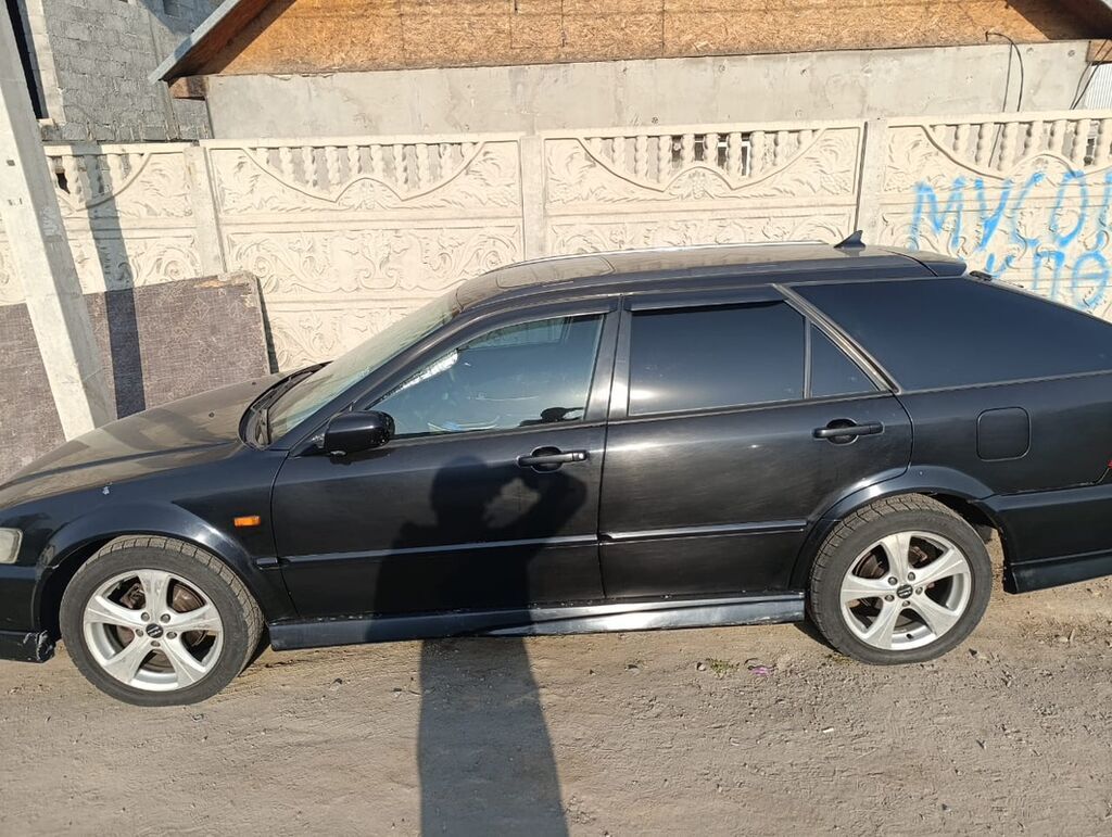 Honda Accord: 2001 г., 2 л, Автомат, Бензин, Универсал: фото 3