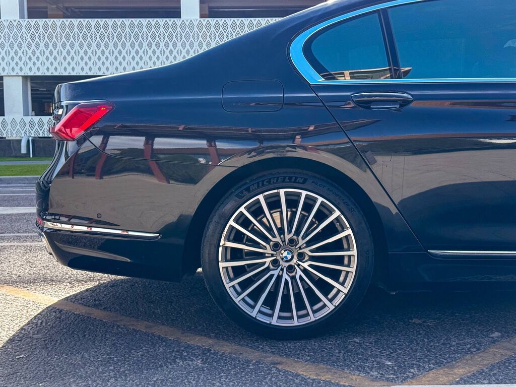 BMW 7 series: 2020 г., 3 л, Автомат, Бензин, Седан: фото 5