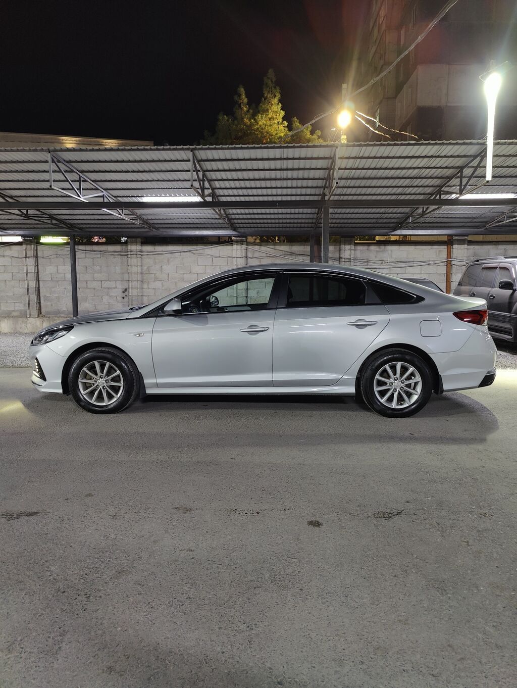 Hyundai Sonata: 2021 г., 2 л, Автомат, Газ, Седан: фото 2