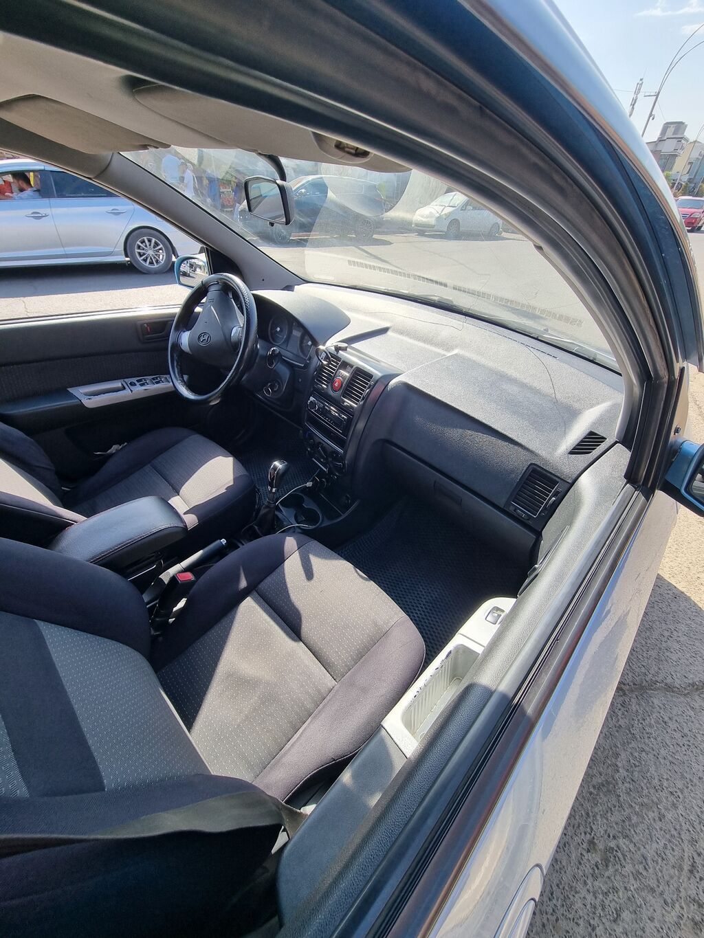 Hyundai Getz: 2006 г., Механика, Бензин, Хэтчбэк: фото 6