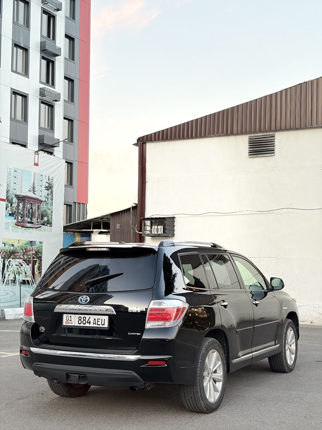 Toyota Highlander: 2012 г., 3.5 л, Автомат, Гибрид, Внедорожник — фото 6