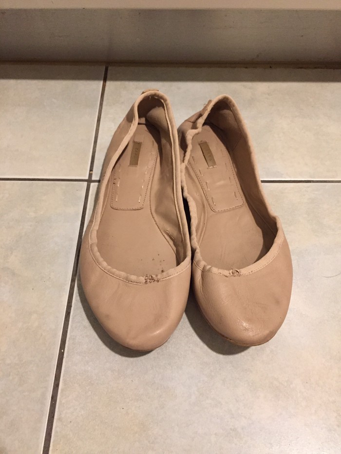 Γυναικεία είδη Υπόδησης: Zara Nude μαλακές μπαλλαρίνεζ λεπτές, με λάστηχο πίσω. Νο 38 σε lalafo.gr Zara Nude μαλακές μπαλλαρίνεζ λεπτές, με λάστηχο πίσω. Νο 38 σε Υπόλοιπο Αττικής
