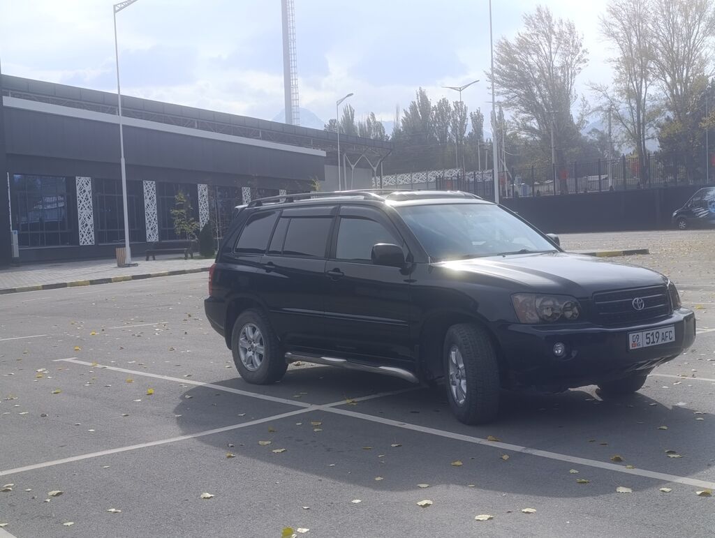 Toyota Highlander: 2003 г., 3 л, Автомат, Бензин: фото 2