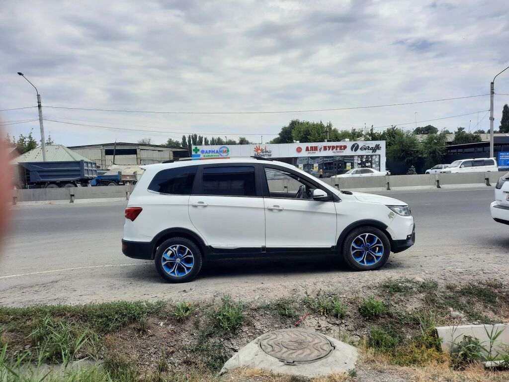 Chery : 2018 г., Автомат, Электромобиль, Кроссовер: фото 6