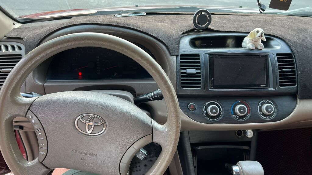 Toyota Camry: 2005 г., 2.4 л, Автомат, Газ, Седан: фото 5