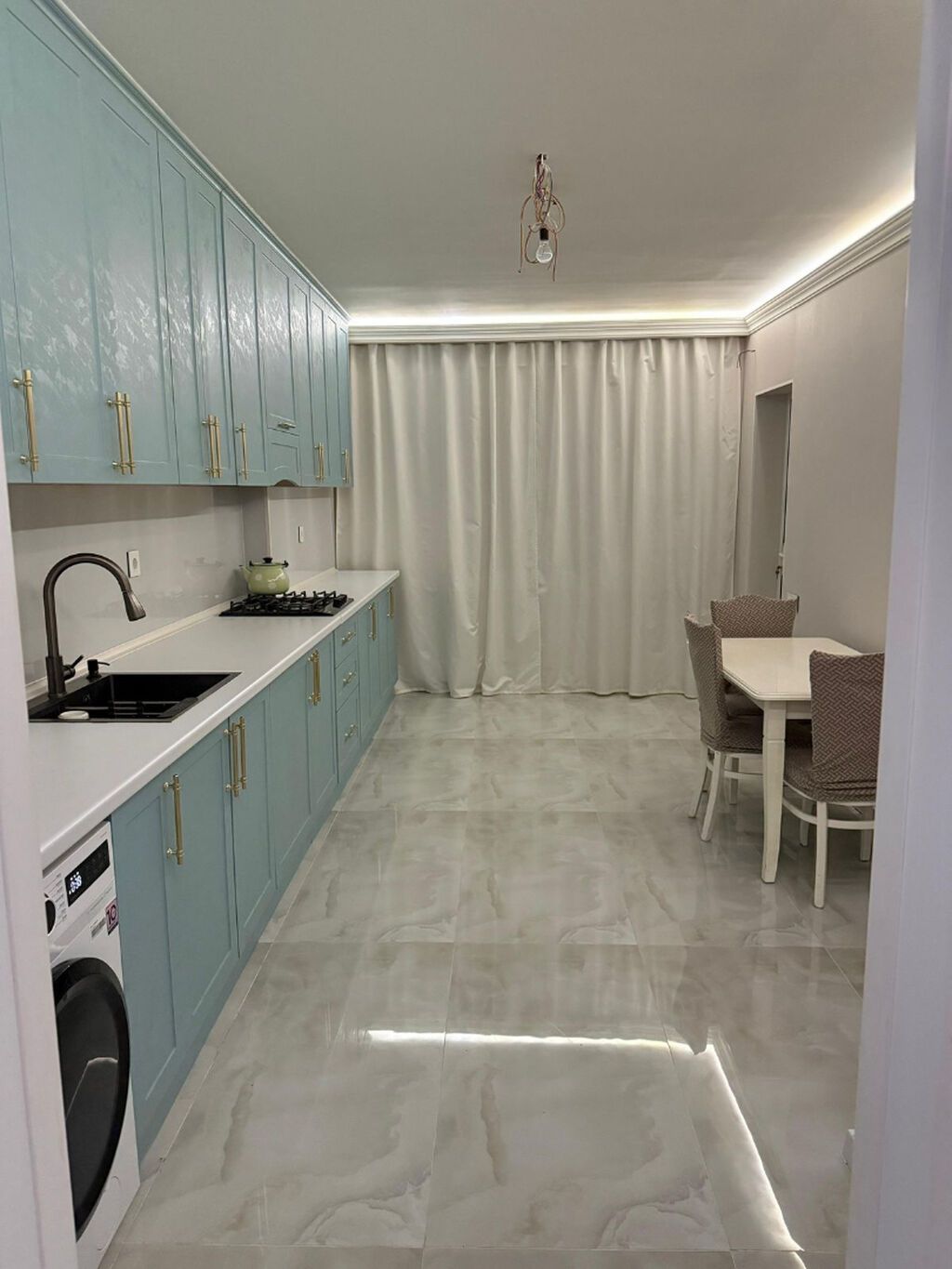 Bakı, Əhmədli, 4 otaqlı, Köhnə tikili, m. Xalqlar Dostluğu, 127 kv. m