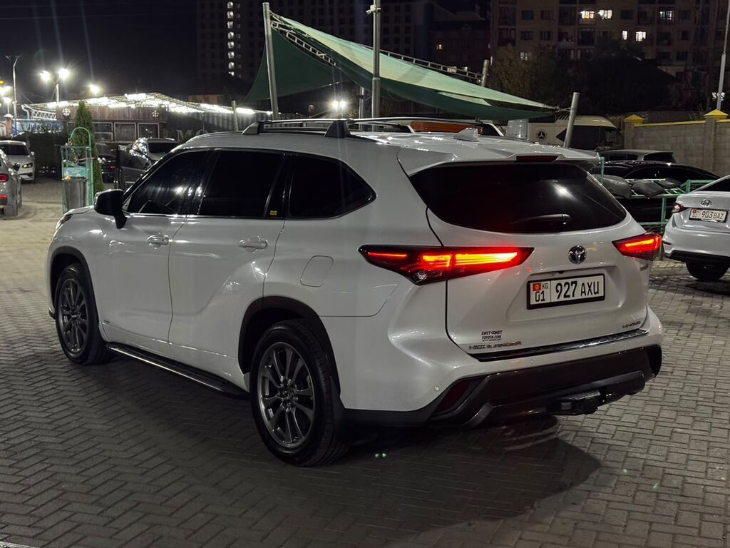 Toyota Highlander: 2022 г., 2.5 л, Вариатор, Гибрид, Кроссовер: фото 6