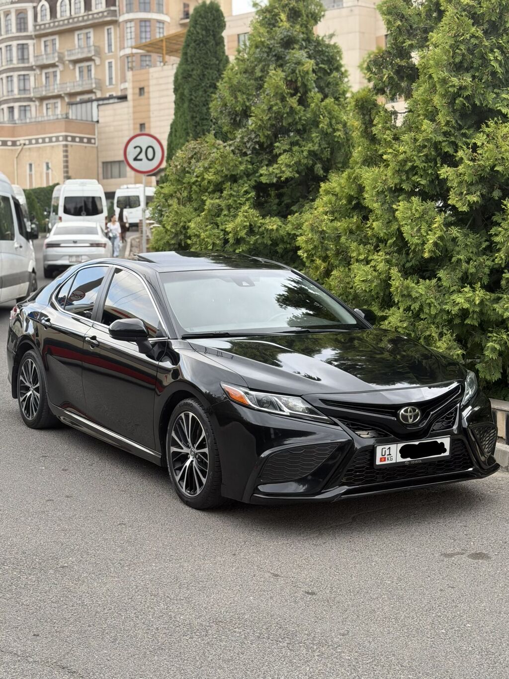 Toyota Camry: 2019 г., 2.5 л, Бензин: фото 2