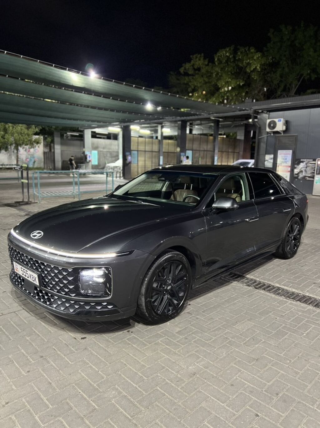 Hyundai Grandeur: 2023 г., 2.5 л, Автомат, Бензин, Седан: фото 3