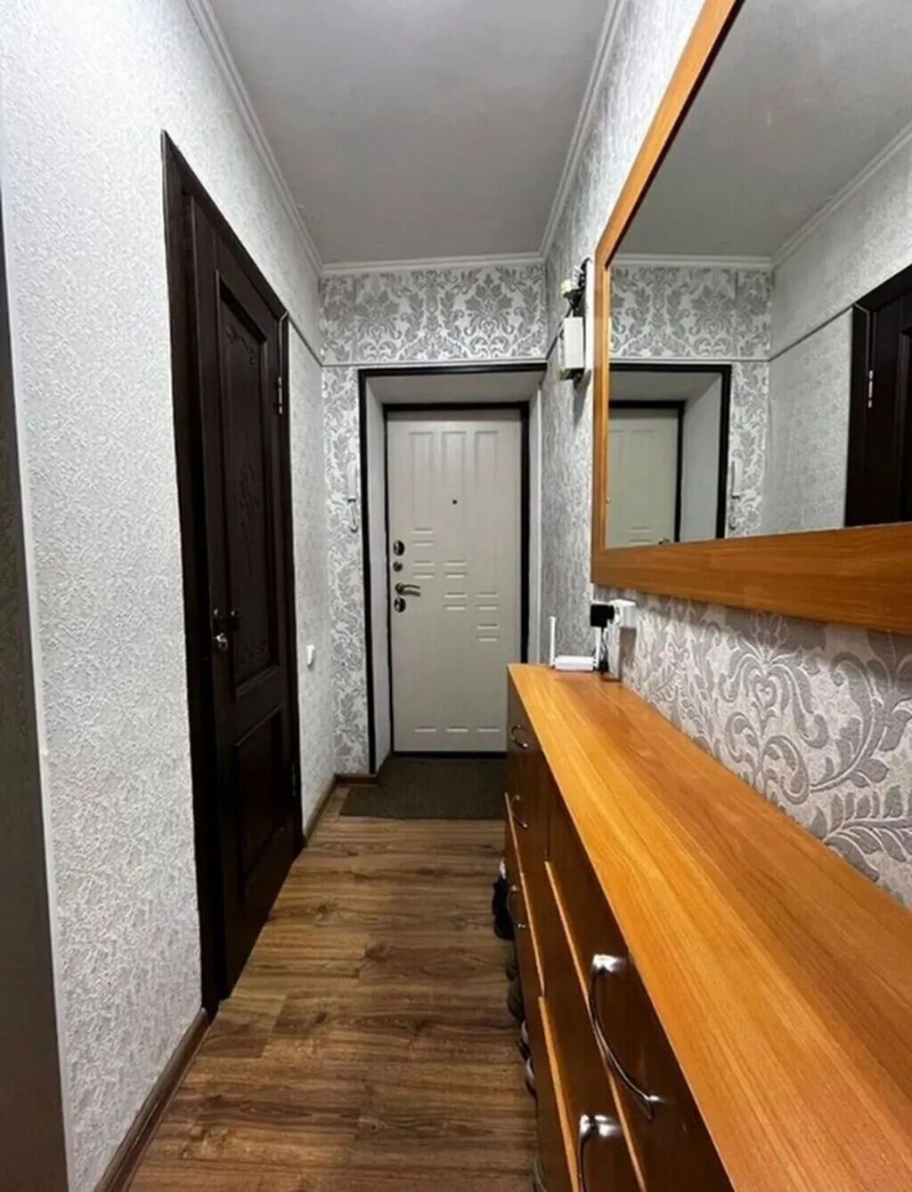 2 комнаты, 42 м², БГУ 104 серия, 4 этаж, Косметический ремонт: фото 2