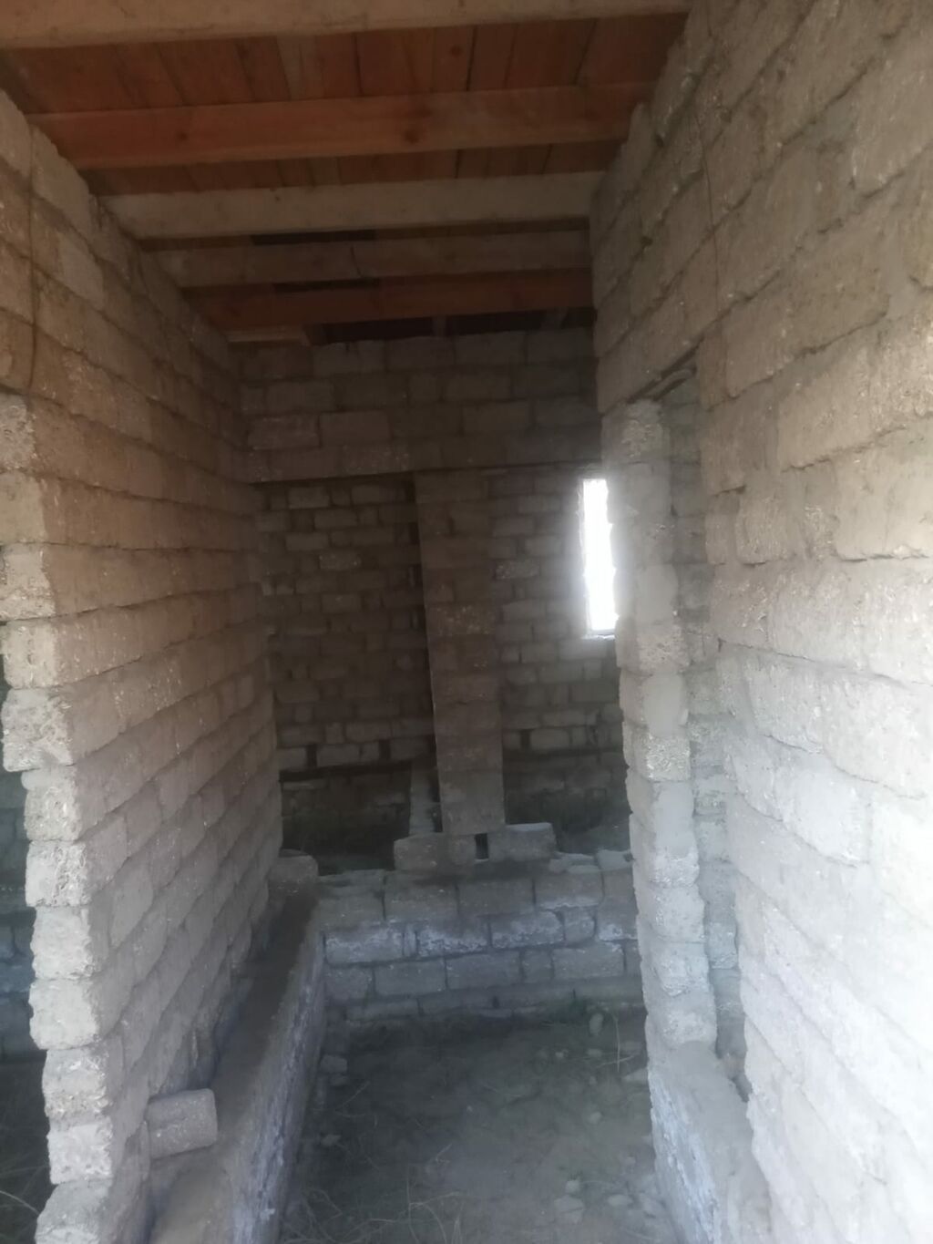 3 otaqlı, 94 kv. m, Kredit yoxdur, Təmirsiz
