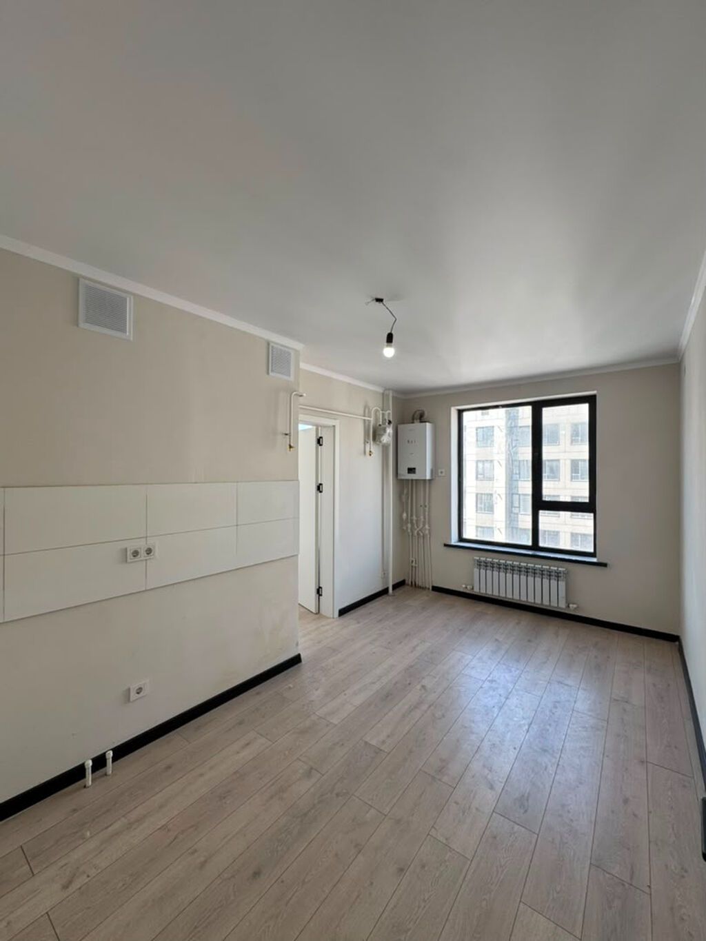 2 комнаты, 72 м², Кара-Жыгач ж/м Элитка, 13 этаж, Свежий ремонт: фото 8