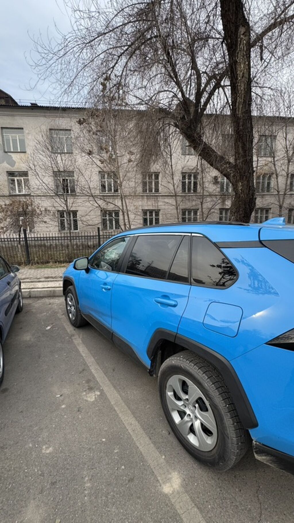 Toyota RAV4: 2020 г., 2.5 л, Автомат, Бензин, Кроссовер: фото 5