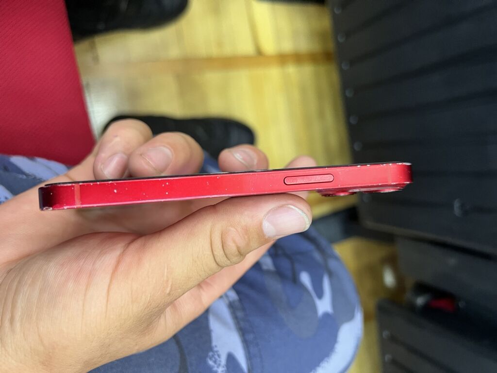 IPhone 13 mini, цвет (PRODUCT)RED - Компактный дисплей 5.4" Super: фото 7