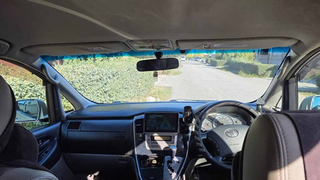 Toyota Alphard: 2004 г., 3 л, Автомат, Бензин, Минивэн: фото 5