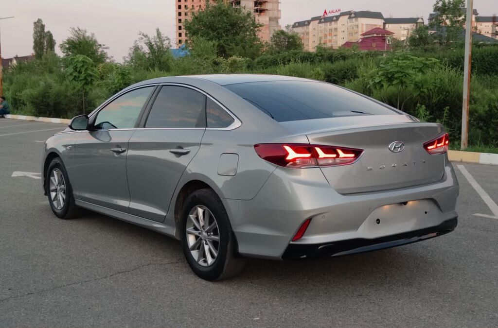Hyundai Sonata: 2023 г., 2 л, Автомат, Газ, Седан: фото 5