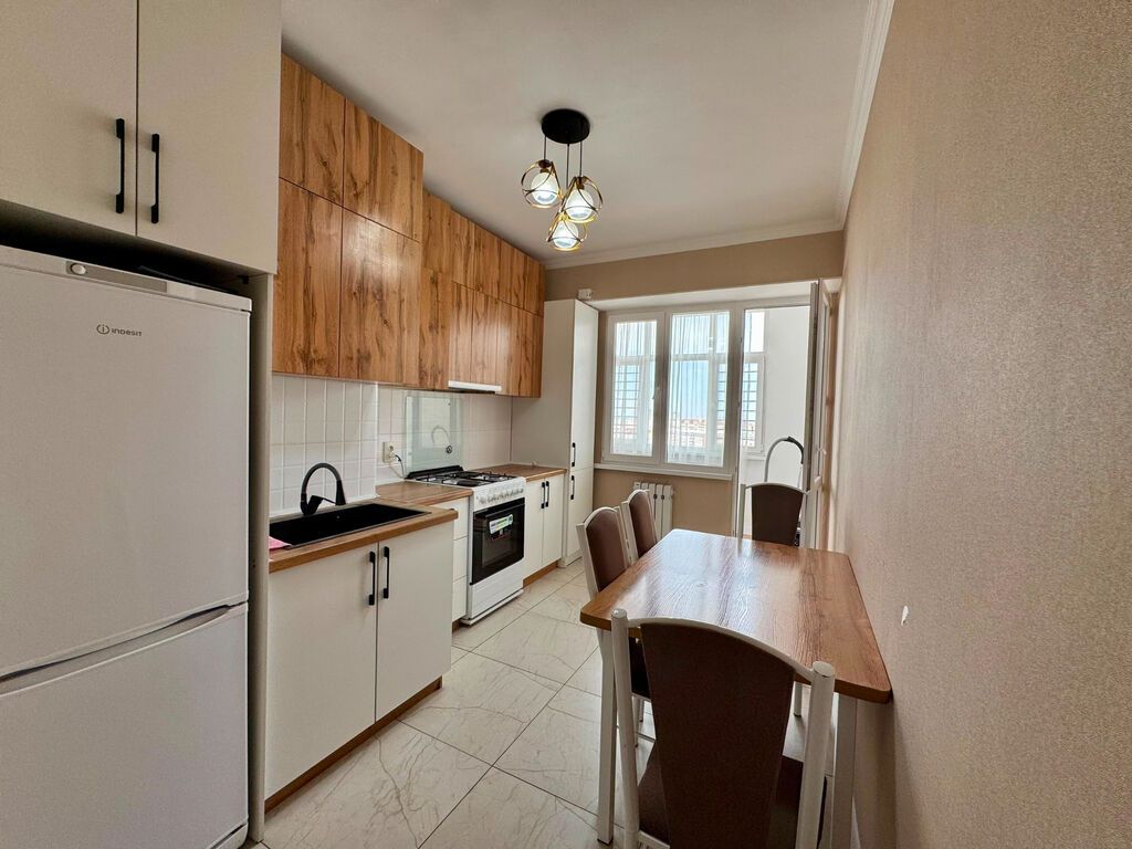 3 комнаты, 93 м², Юг-2 мкр Элитка, 15 этаж, Евроремонт: фото 7