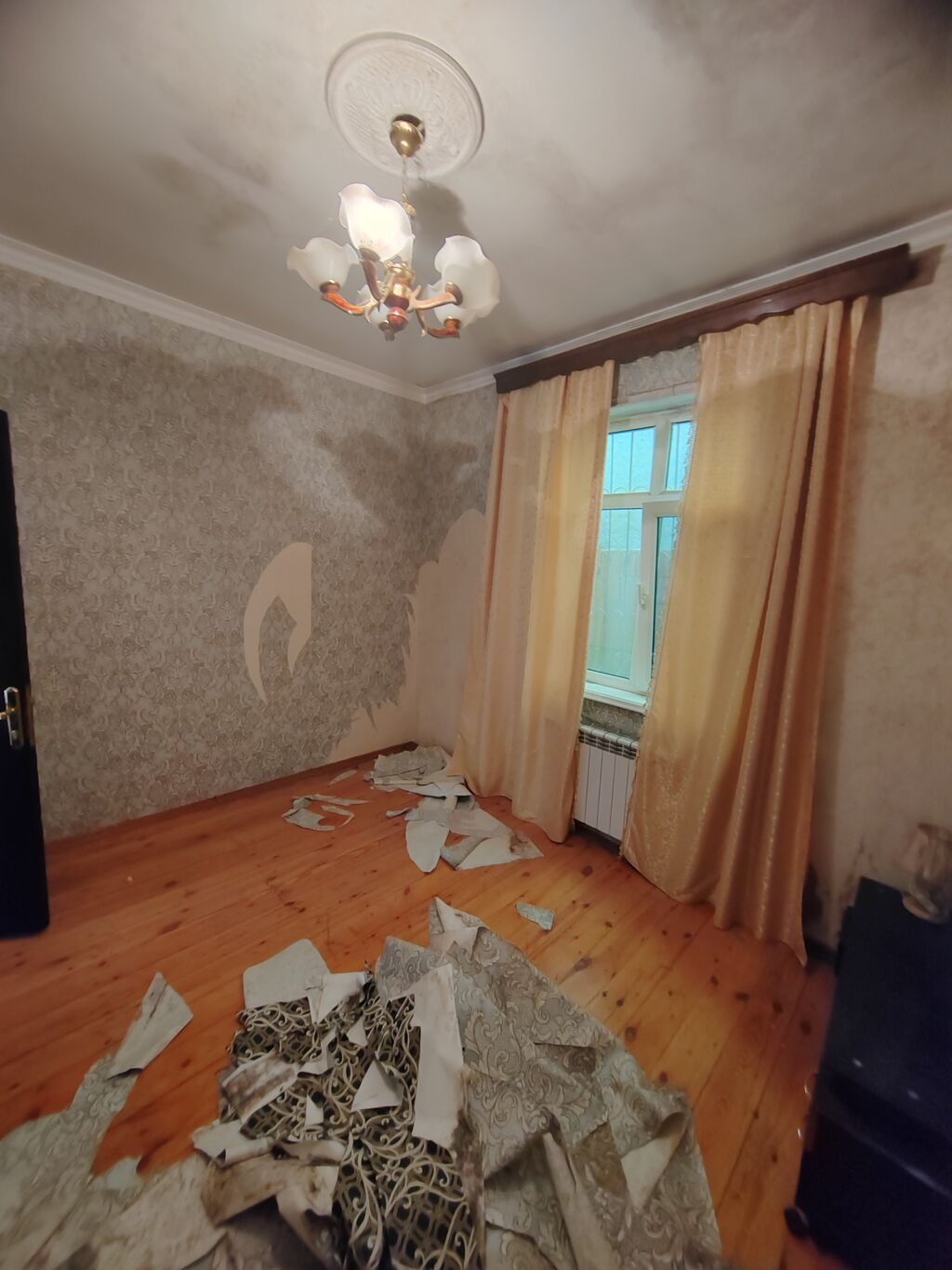 Binəqədi qəs. 3 otaqlı, 84 kv. m, Kredit yoxdur, Orta təmir