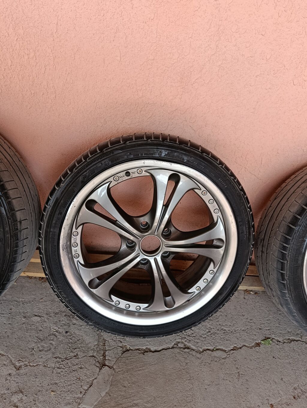 Колеса в сборе 225 / 40 / R 18, Лето, Б/у, Комплект, Легковые, Литые, отверстий - 5: фото 5