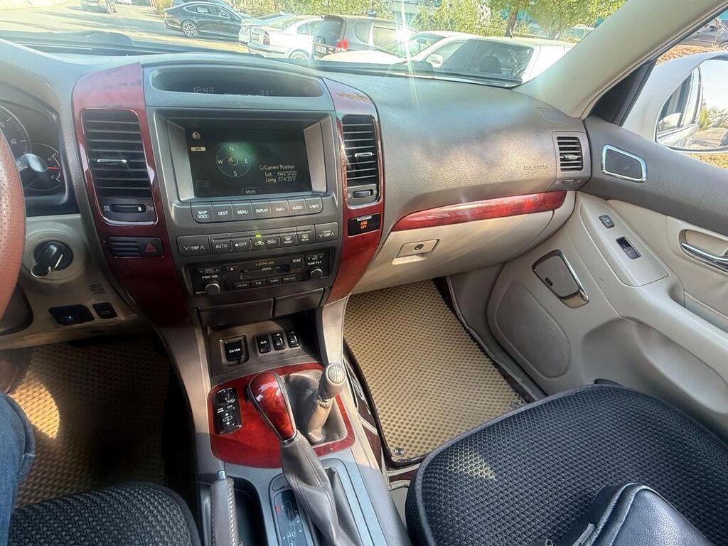 Lexus GX: 2009 г., Автомат, Газ, Внедорожник: фото 8