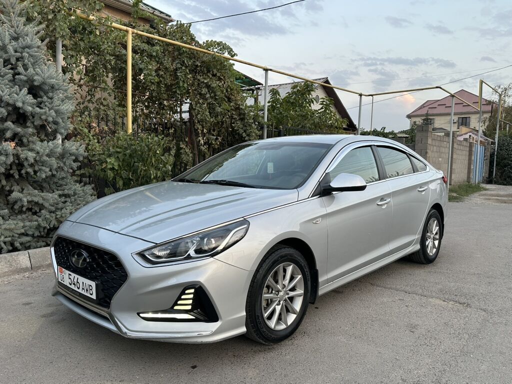 Hyundai Sonata