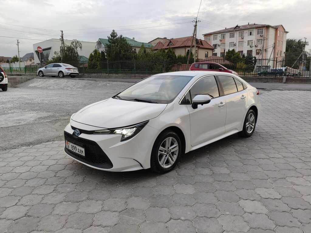 Toyota Levin: 2021 г., 1.8 л, Автомат, Бензин, Седан: фото 1